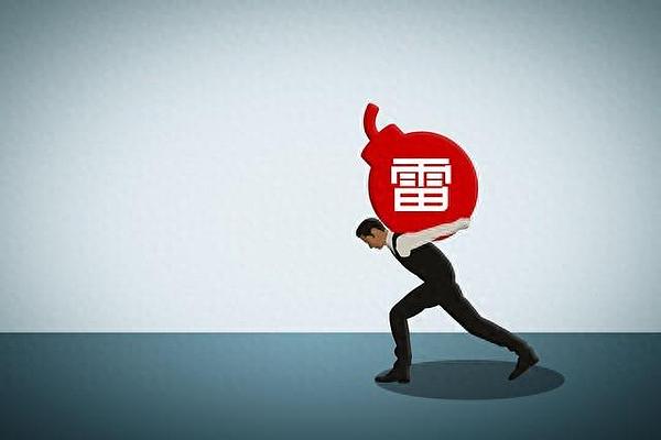 颠覆传统：当代码遇上民主，DAO如何重塑组织形态